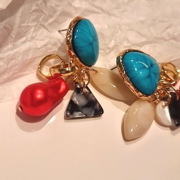 New ZARA  Gold and Turquoise Stone Dangle Charm Earrings - Picture 8 of 11
